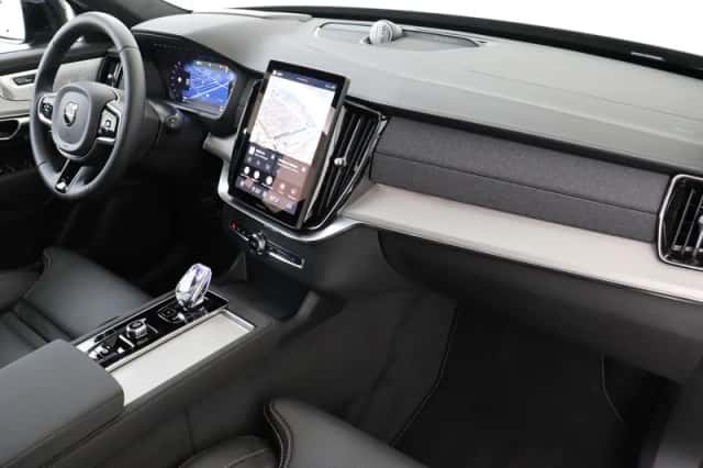 Volvo XC90 (2026) thumbnail 6