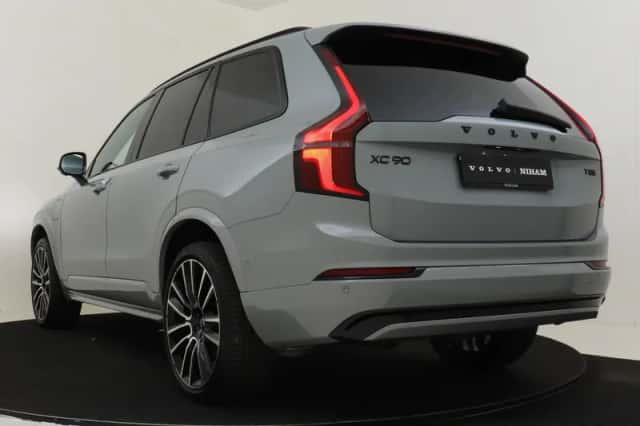Volvo XC90 (2026) thumbnail 4