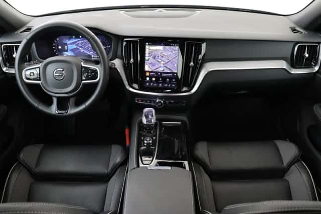 Volvo V60 (2025) thumbnail 5