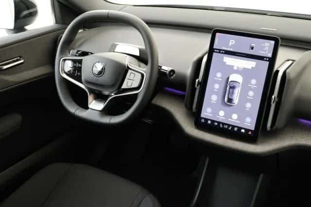 Volvo EX30 (2026) thumbnail 6