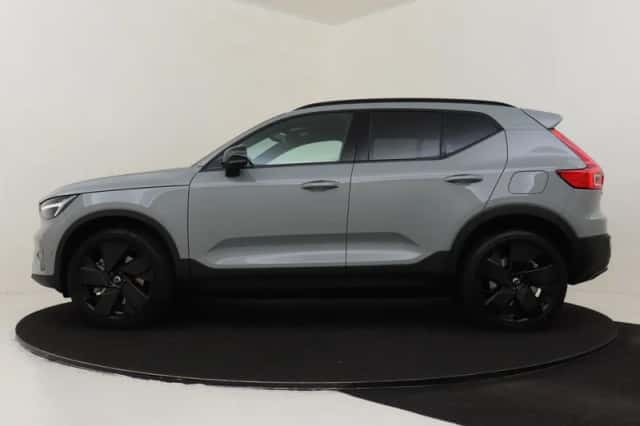 Volvo EX40 (2026) thumbnail 6
