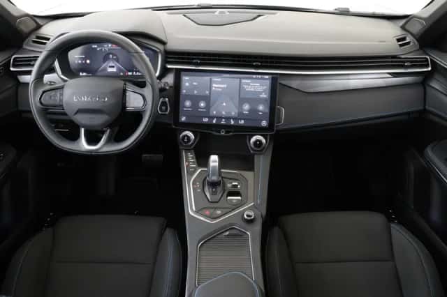 Lynk & Co 01 (2023) thumbnail 3