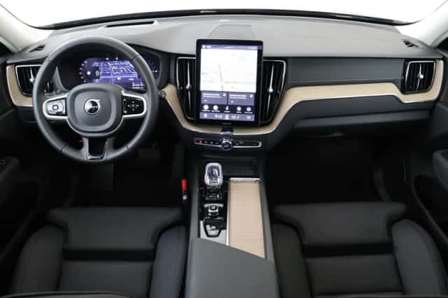 Volvo XC60 (2026) thumbnail 4