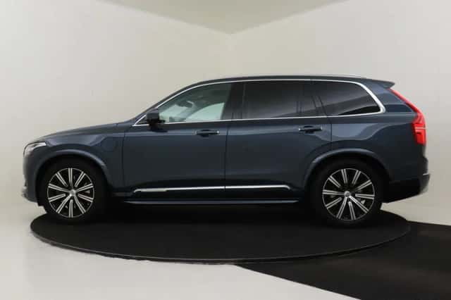 Volvo XC90 (2021) thumbnail 6