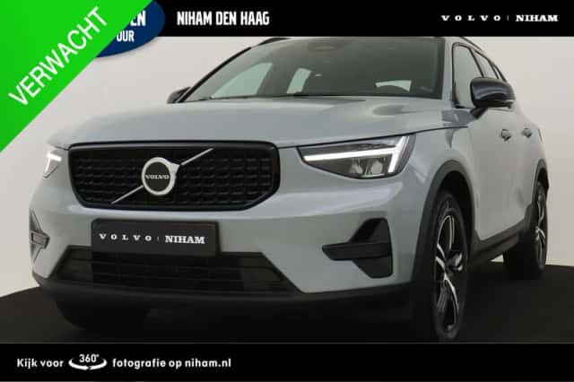 Volvo XC40 (2026) thumbnail 1