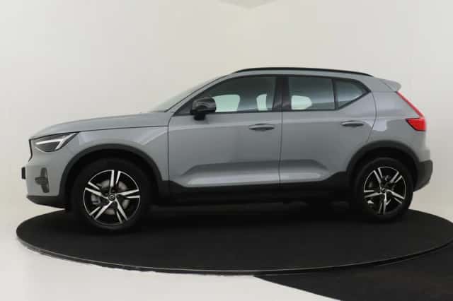 Volvo XC40 (2026) thumbnail 3