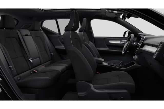 Volvo XC40 (2026) thumbnail 4
