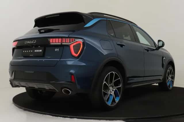 Lynk & Co 01 (2023) thumbnail 2
