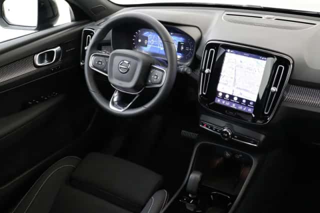 Volvo EX40 (2026) thumbnail 5