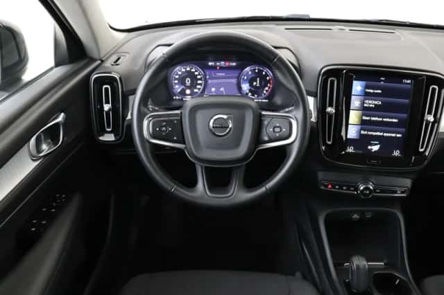 Volvo XC40 (2021) thumbnail 1