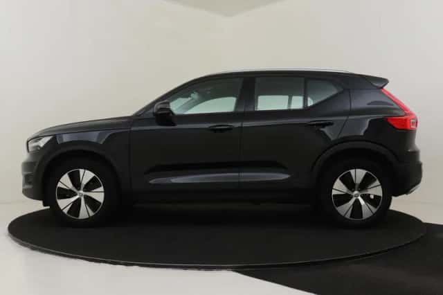 Volvo XC40 (2021) thumbnail 6