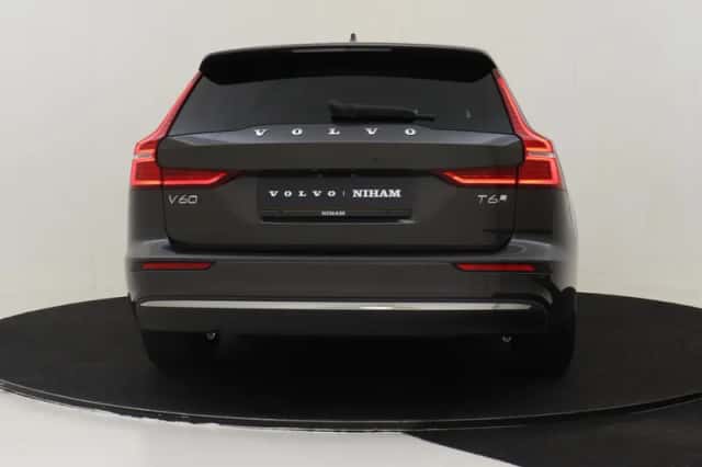 Volvo V60 (2025) thumbnail 14