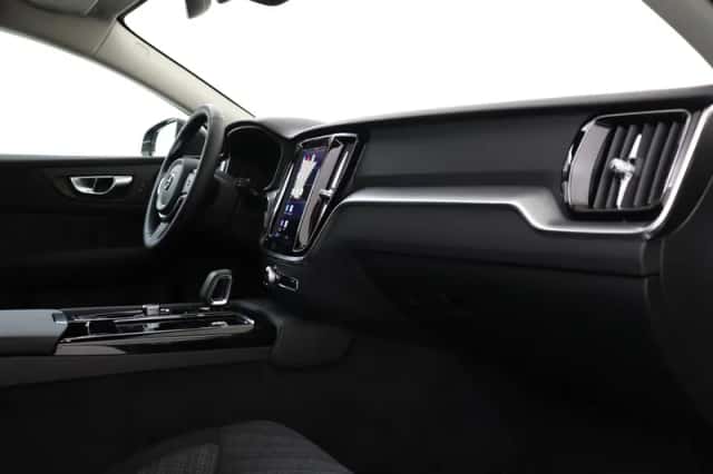 Volvo V60 (2025) thumbnail 15