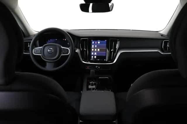 Volvo V60 (2025) thumbnail 3