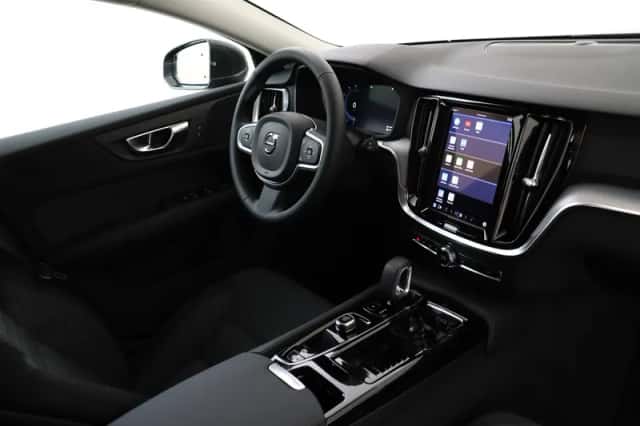 Volvo V60 (2025) thumbnail 7
