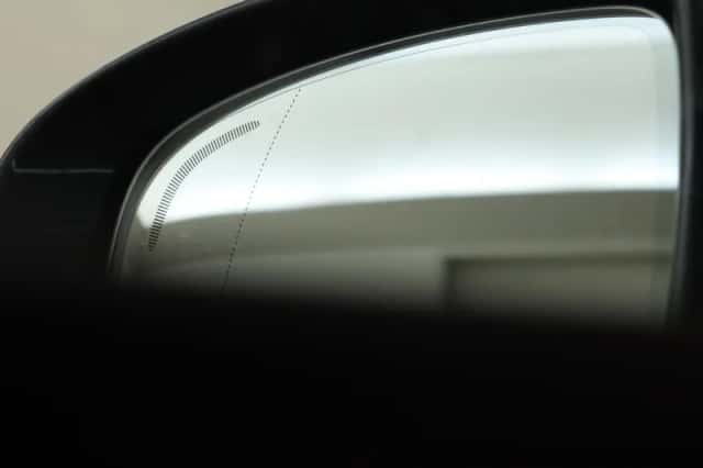 Volvo XC60 (2025) thumbnail 30