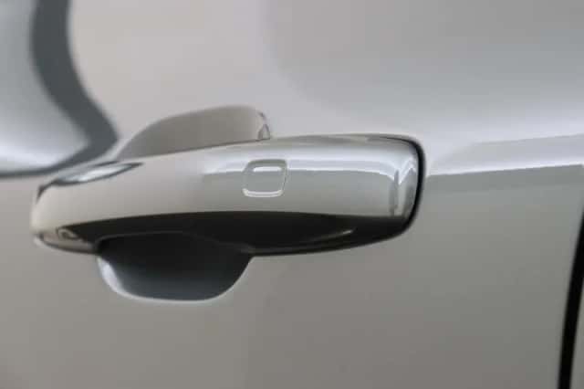 Volvo XC60 (2025) thumbnail 35