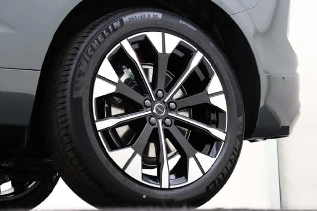 Volvo XC60 (2025) thumbnail 36