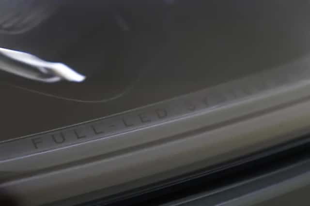 Volvo XC60 (2025) thumbnail 37