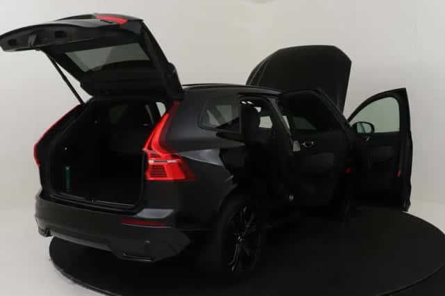 Volvo XC60 (2025) thumbnail 18