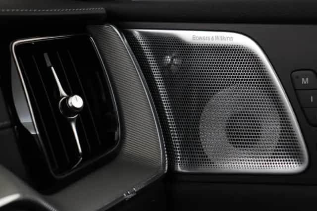 Volvo XC60 (2025) thumbnail 24