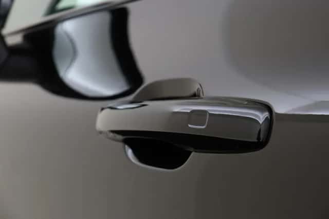 Volvo XC60 (2025) thumbnail 34