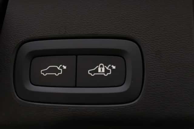 Volvo XC60 (2025) thumbnail 35