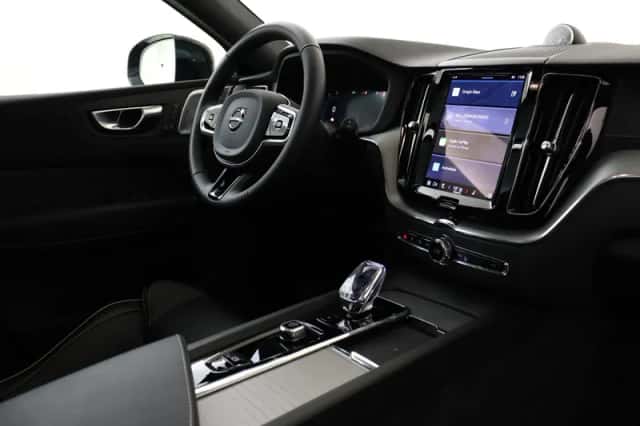 Volvo XC60 (2025) thumbnail 5