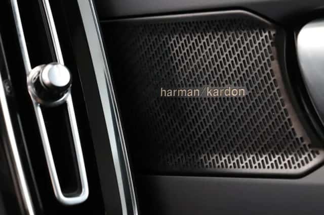 Volvo C40 (2021) thumbnail 13