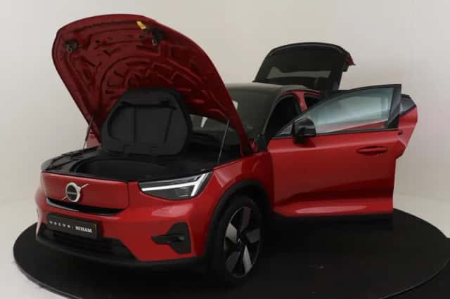 Volvo C40 (2021) thumbnail 16