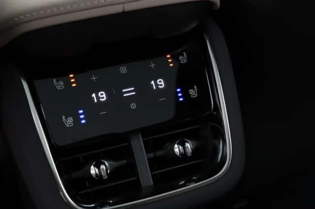 Volvo ES90 (2026) thumbnail 11