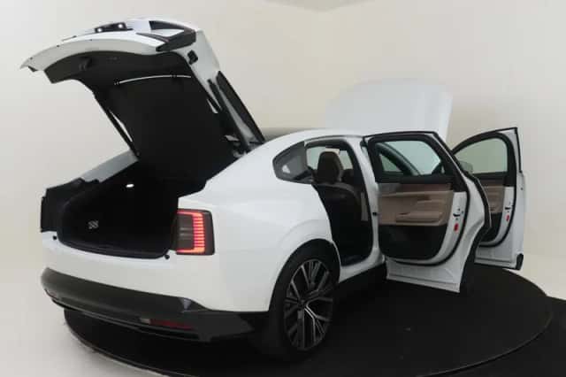 Volvo ES90 (2026) thumbnail 18