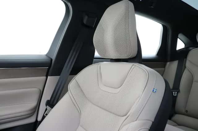 Volvo ES90 (2026) thumbnail 24