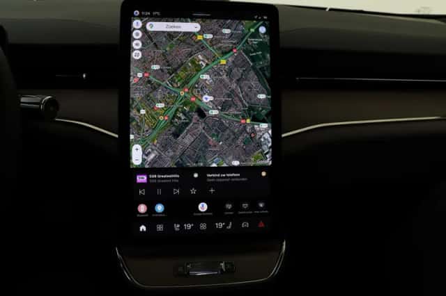 Volvo ES90 (2026) thumbnail 29