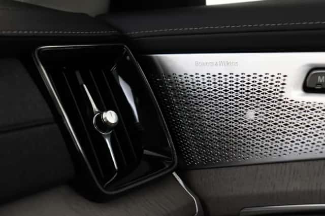 Volvo XC90 (2025) thumbnail 27