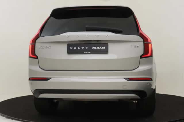 Volvo XC90 (2025) thumbnail 14