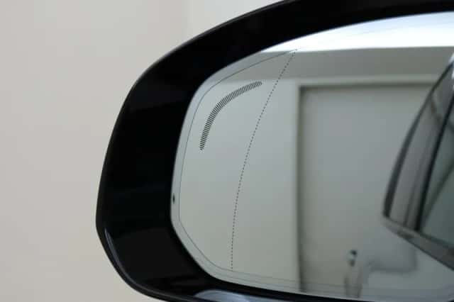 Volvo XC90 (2025) thumbnail 35