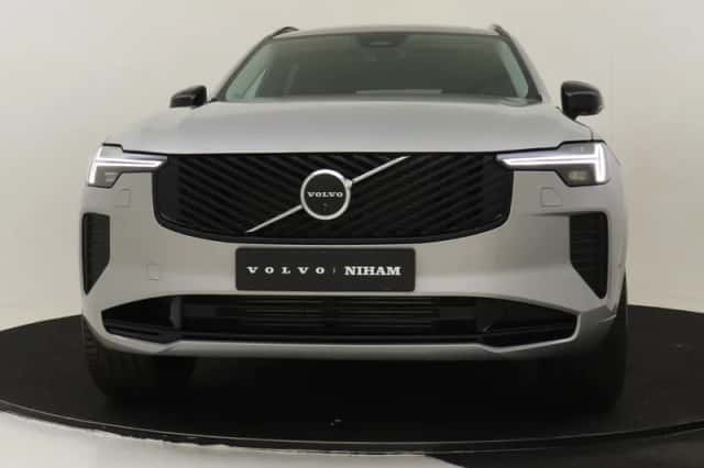 Volvo XC90 (2025) thumbnail 8