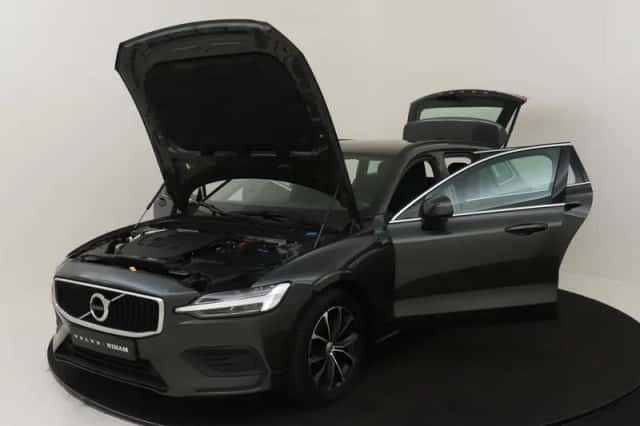 Volvo V60 (2021) thumbnail 16