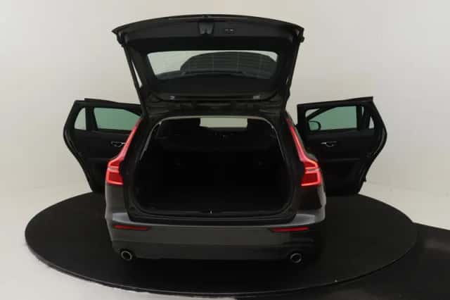 Volvo V60 (2021) thumbnail 22