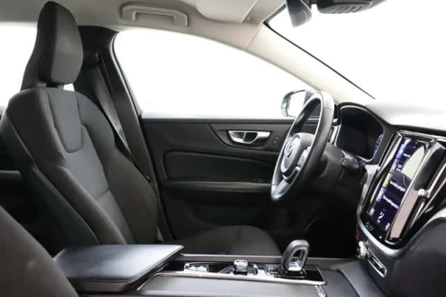 Volvo V60 (2021) thumbnail 7