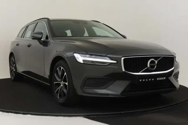 Volvo V60 (2021) thumbnail 10