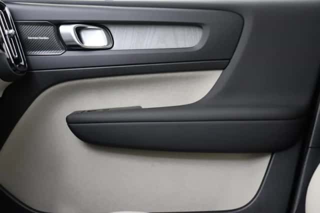 Volvo XC40 (2026) thumbnail 19