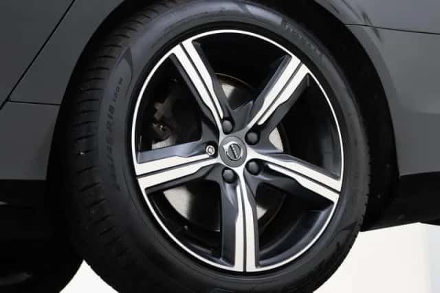 Volvo V90 (2020) thumbnail 39