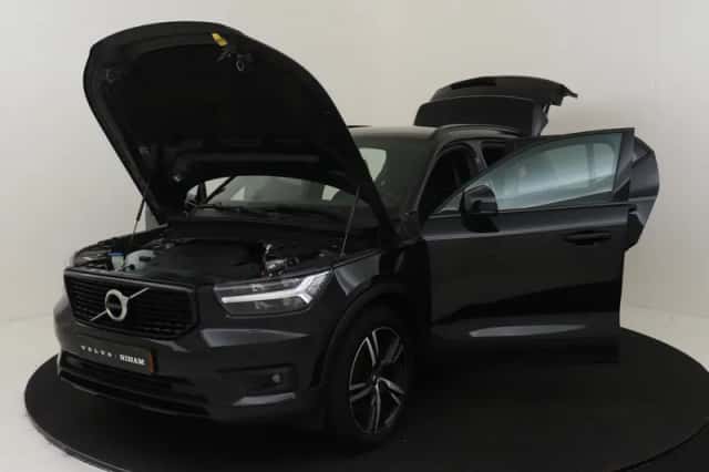 Volvo XC40 (2020) thumbnail 16