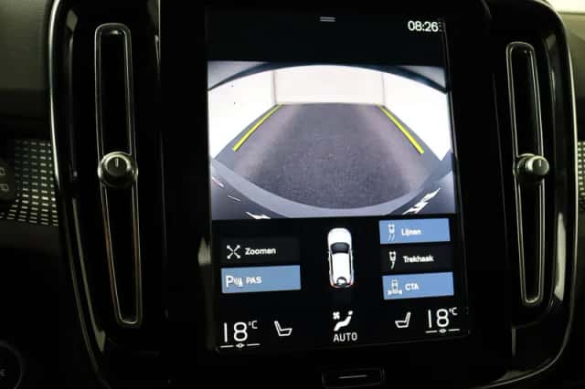 Volvo XC40 (2020) thumbnail 28