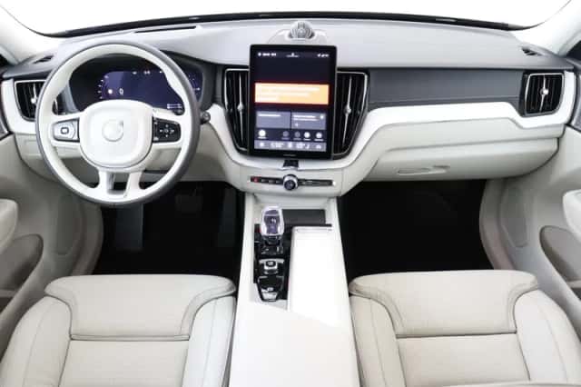 Volvo XC60 (2026) thumbnail 4