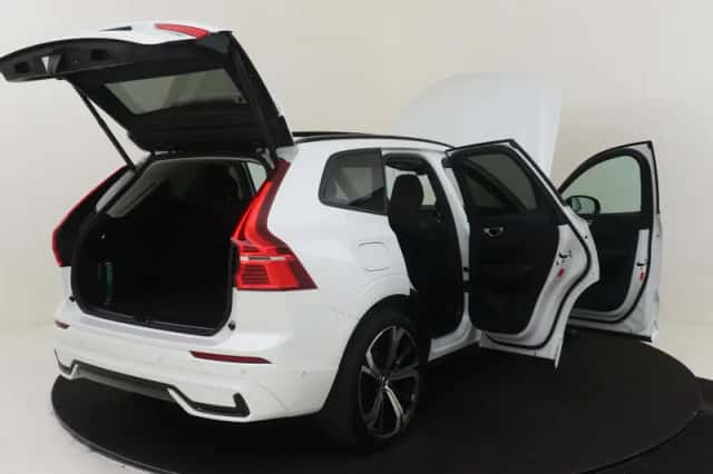 Volvo XC60 (2025) thumbnail 18