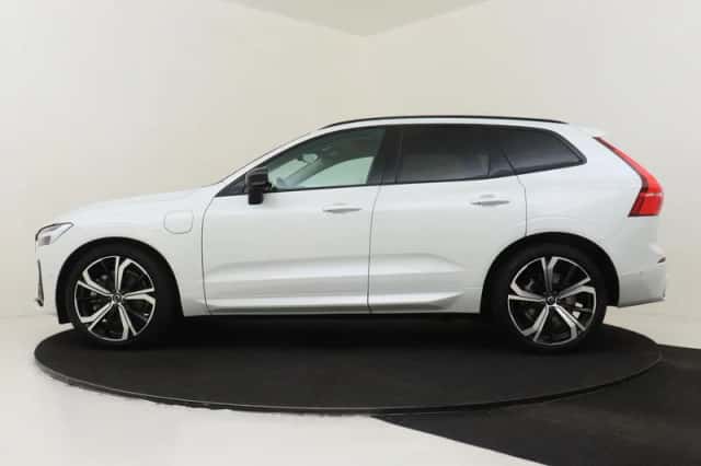 Volvo XC60 (2025) thumbnail 6