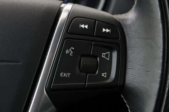 Volvo V40 (2015) thumbnail 30